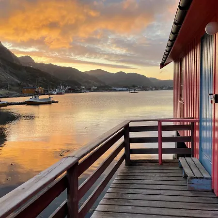 Kraemmervika Rorbuer - Rustic In Lofoten Ballstad