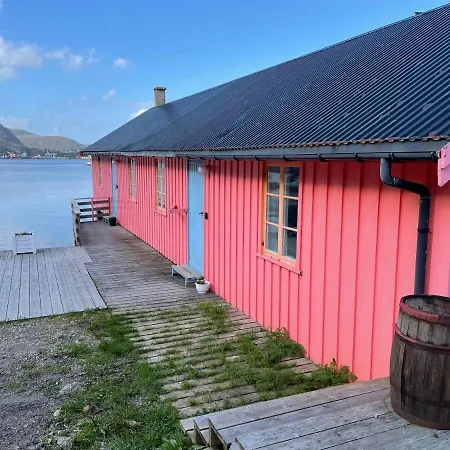 Kraemmervika Rorbuer - Rustic & In Lofoten Apartamento *