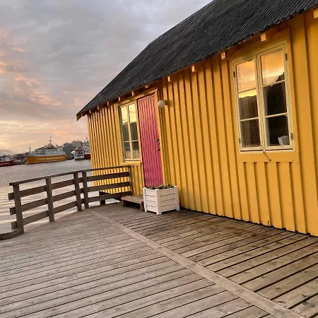 Kraemmervika Rorbuer - Rustic In Lofoten * Ballstad