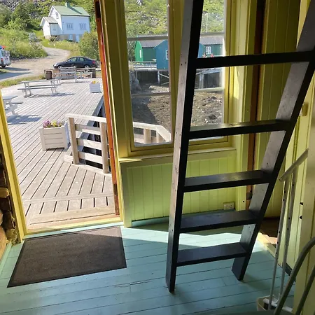 Kraemmervika Rorbuer - Rustic & In Lofoten Apartmán Ballstad