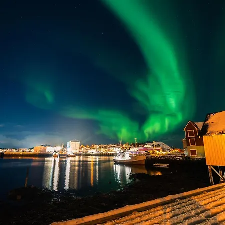 Kraemmervika Rorbuer - Rustic In Lofoten Ballstad