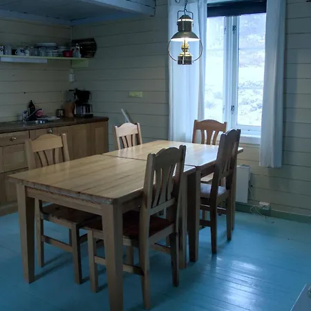 Kraemmervika Rorbuer - Rustic In Lofoten * Ballstad
