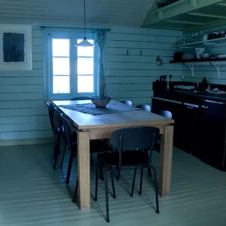 Kraemmervika Rorbuer - Rustic In Lofoten Apartman Ballstad