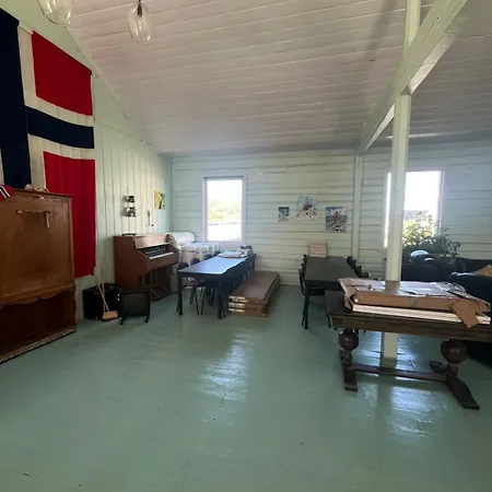 Kraemmervika Rorbuer - Rustic In Lofoten * Ballstad