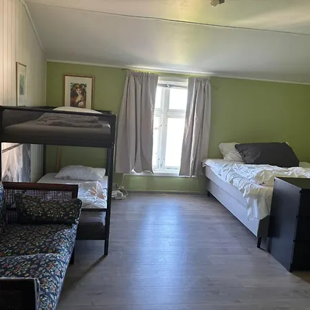 Kraemmervika Rorbuer - Rustic & In Lofoten *