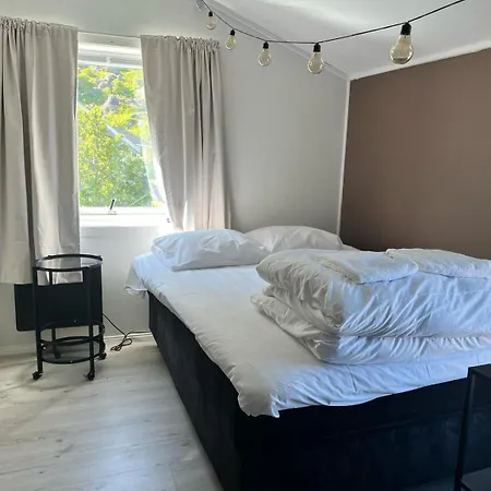 Kraemmervika Rorbuer - Rustic & In Lofoten Ballstad