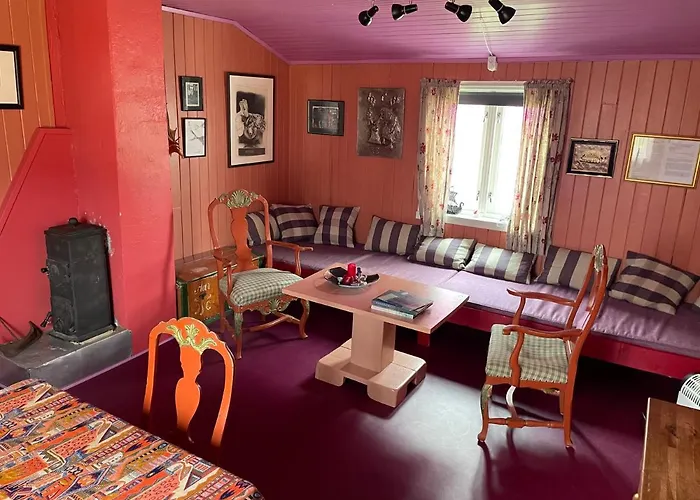 Kraemmervika Rorbuer - Rustic & In Lofoten