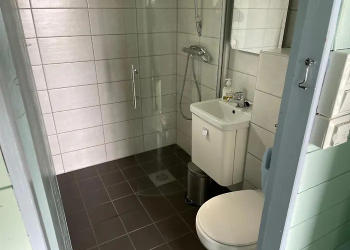 Kraemmervika Rorbuer - Rustic & In Lofoten *