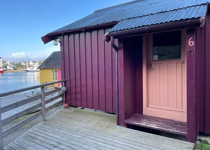 Appartamento Kraemmervika Rorbuer - Rustic & In Lofoten
