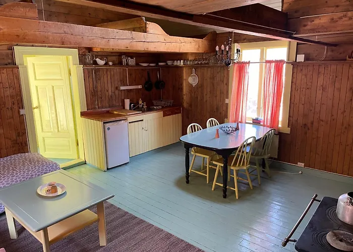 Kraemmervika Rorbuer - Rustic & In Lofoten Lägenhet Ballstad