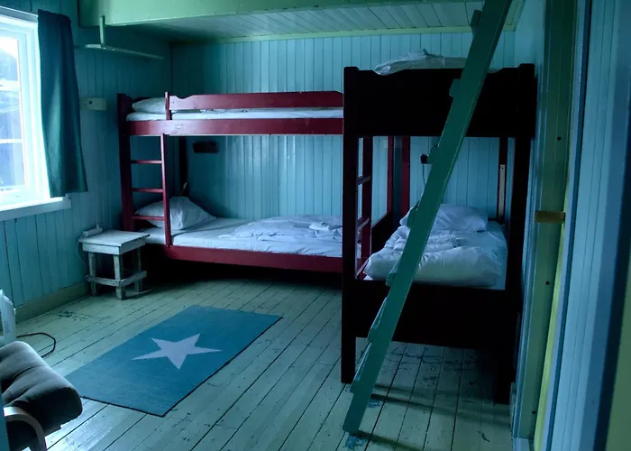 Kraemmervika Rorbuer - Rustic & In Lofoten Lägenhet Ballstad