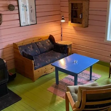 Kraemmervika Rorbuer - Rustic & In Lofoten Apartment